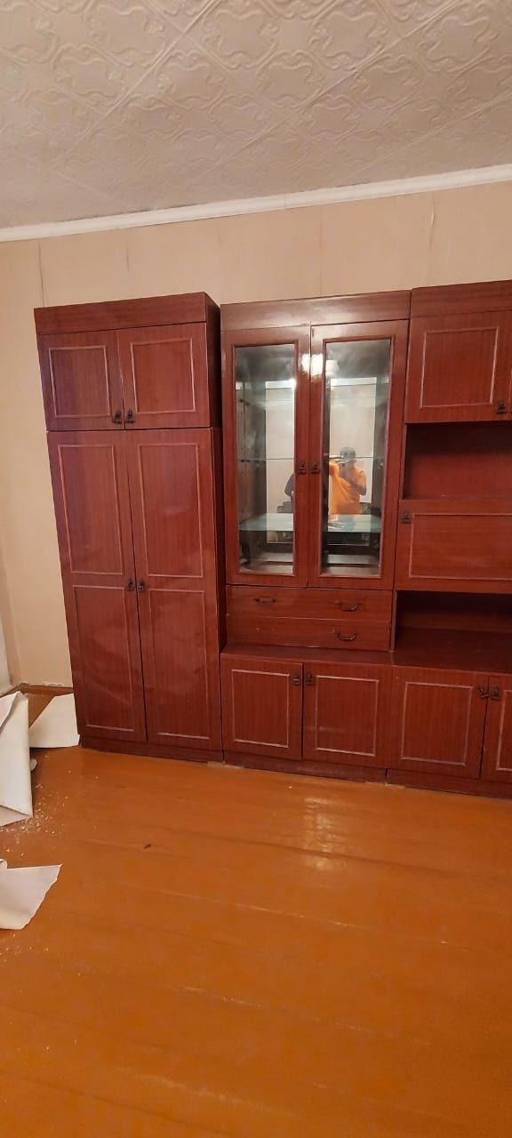 Продам стенку "хабар".