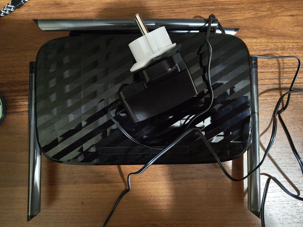 Продам роутер TP Link Archer C6