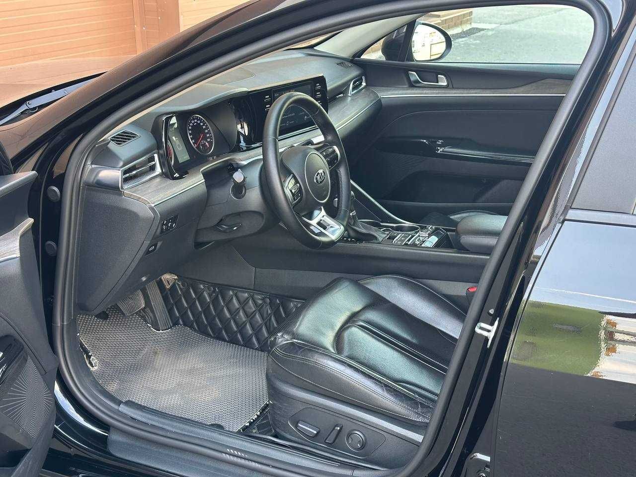 Kia K5 БЕЗ ВОДИТЕЛЯ. Прокат авто. Аренда авто. Аренда машин.