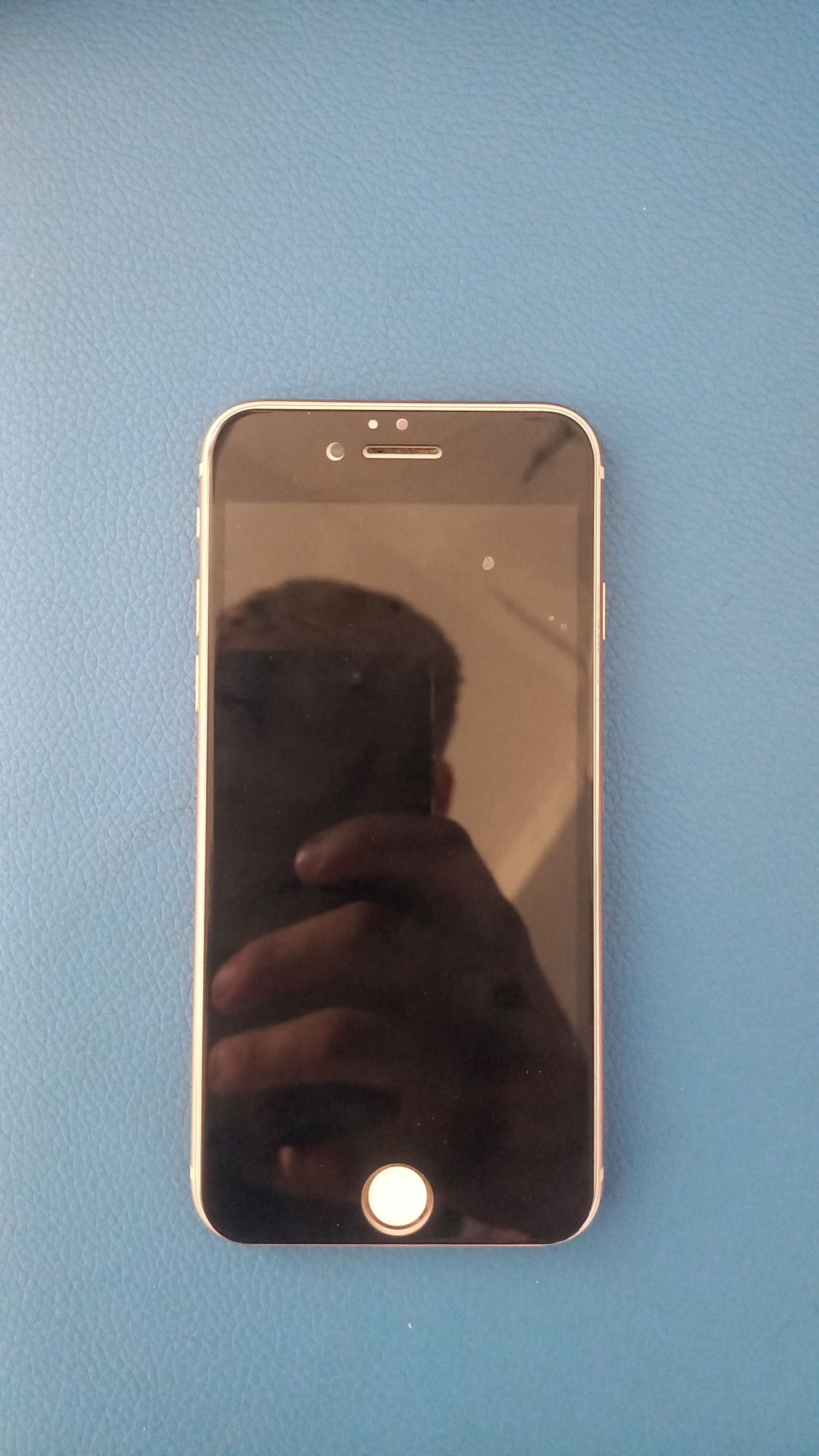 IPhone 8 gold+++