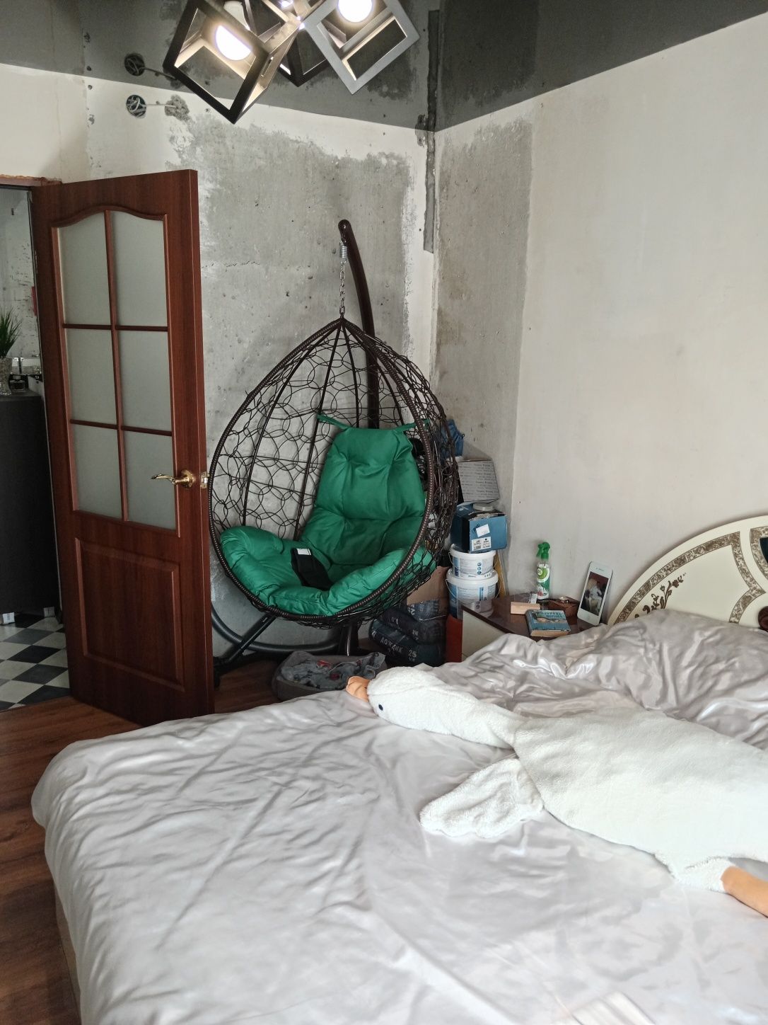 Продам 2-ух комн.кв. в 6мкр.