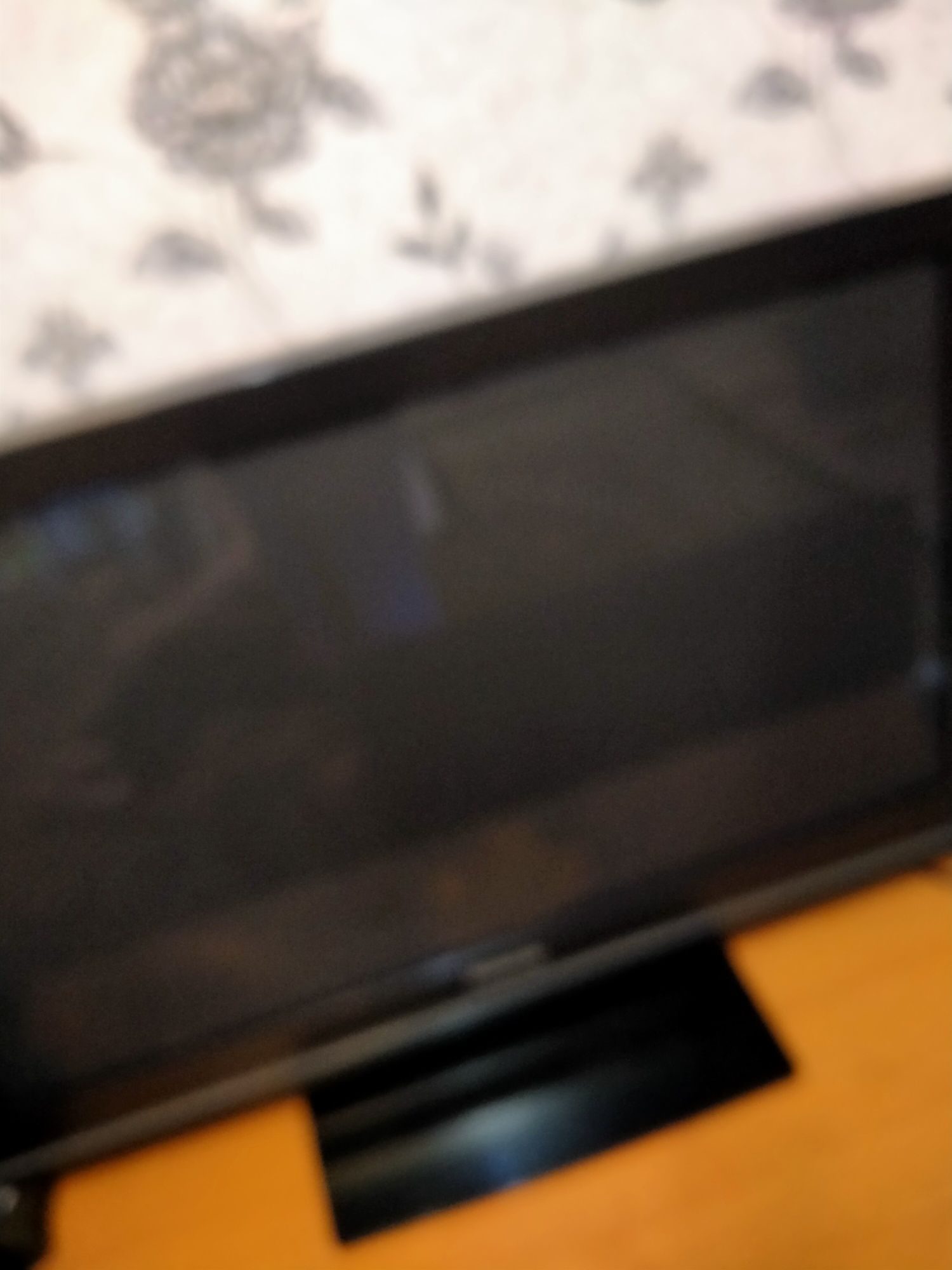 Продам телевизор Panasonic , большой экран!