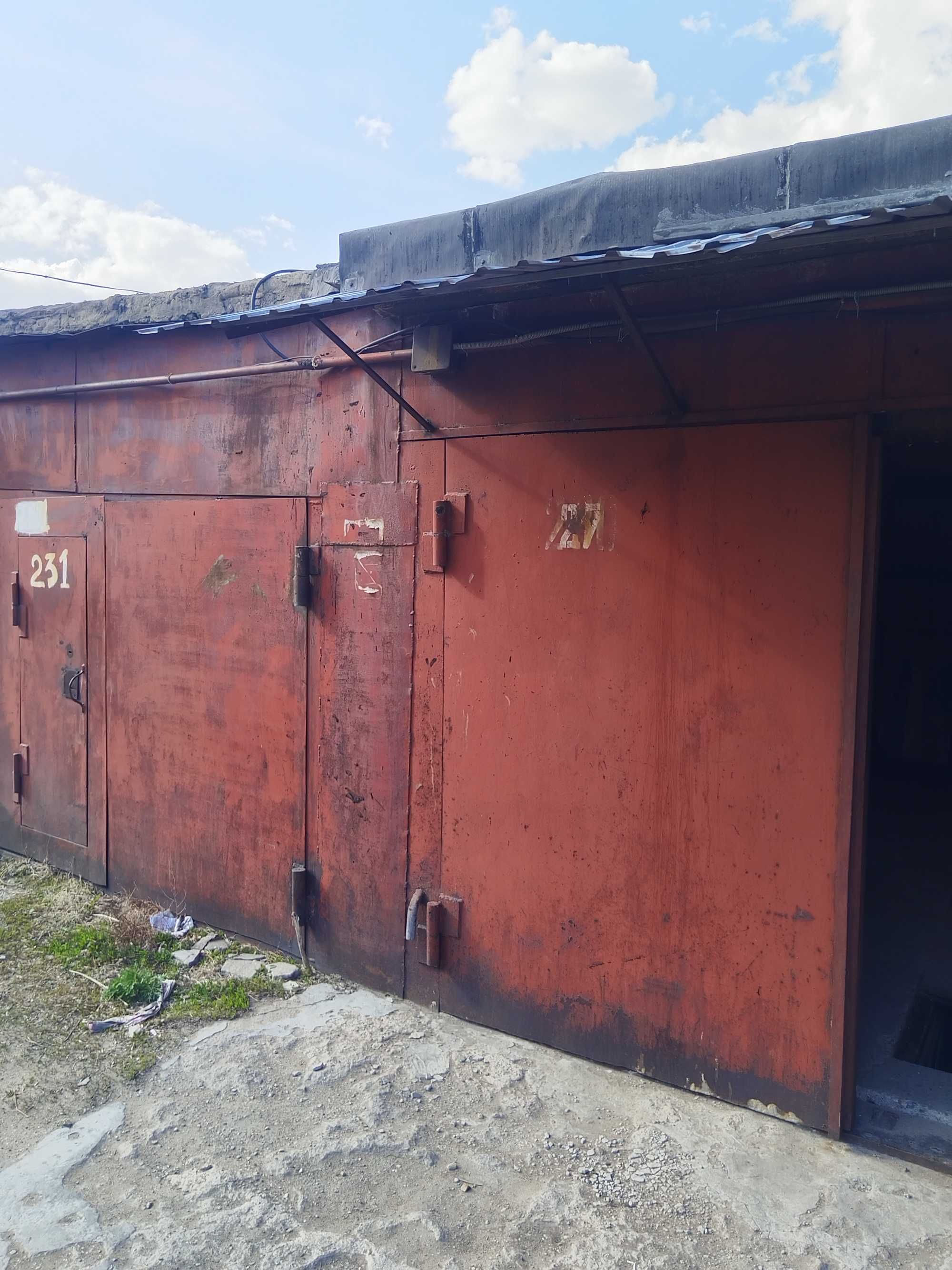 Продам гараж в районе магазина Даниял