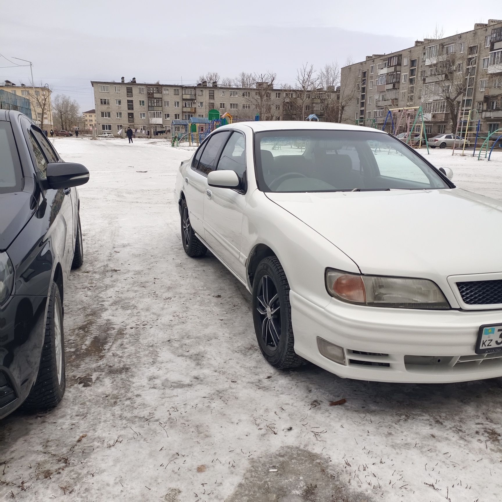 Продам машину марки Nissan