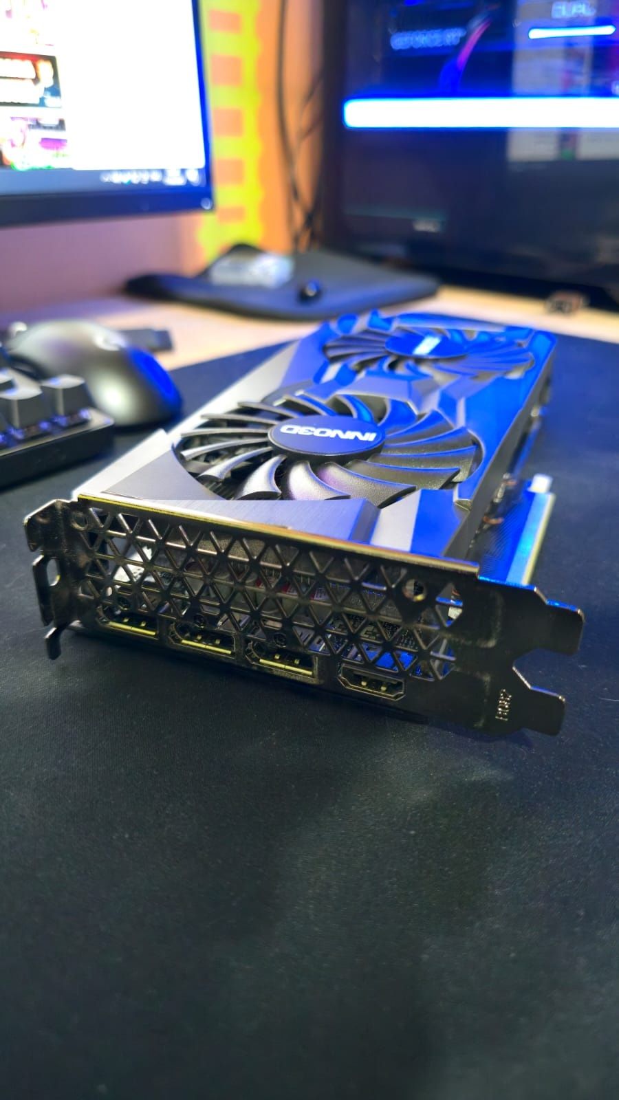 Видеокарта RTX 3050 TWIN X2 8GB (Inno3D)