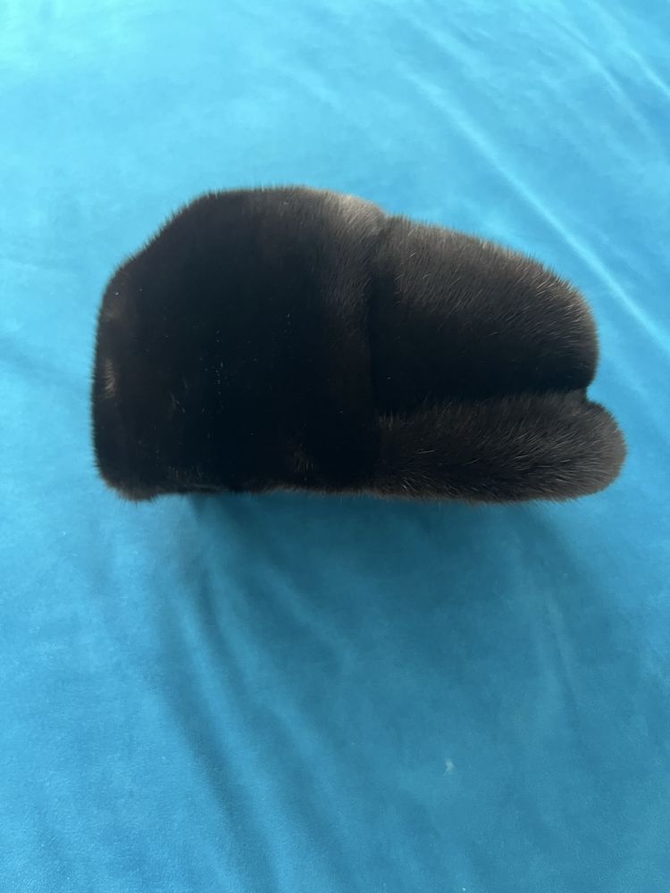 Продам норковую шапку,