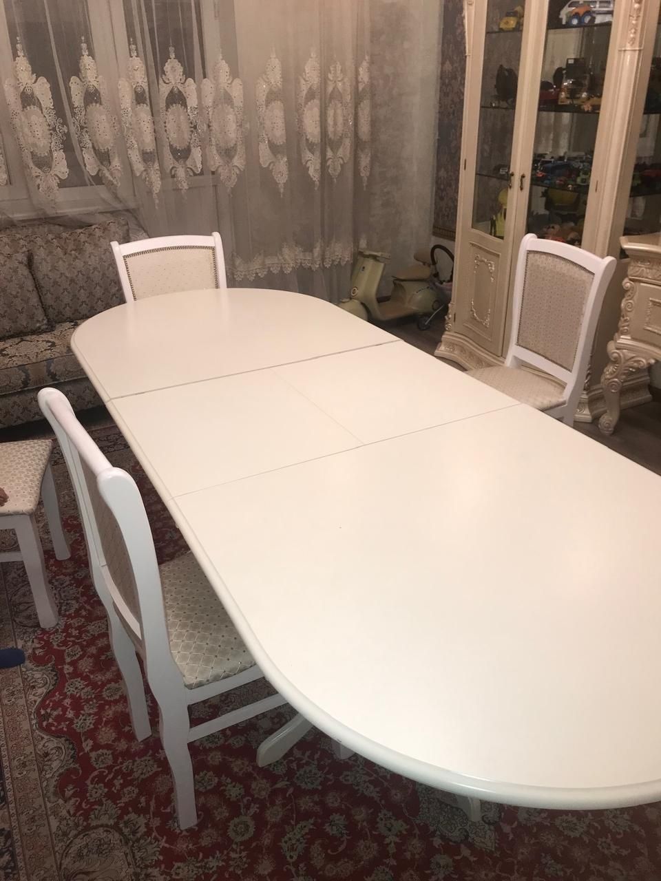 Продам стол со стульями в заводском исполнении
