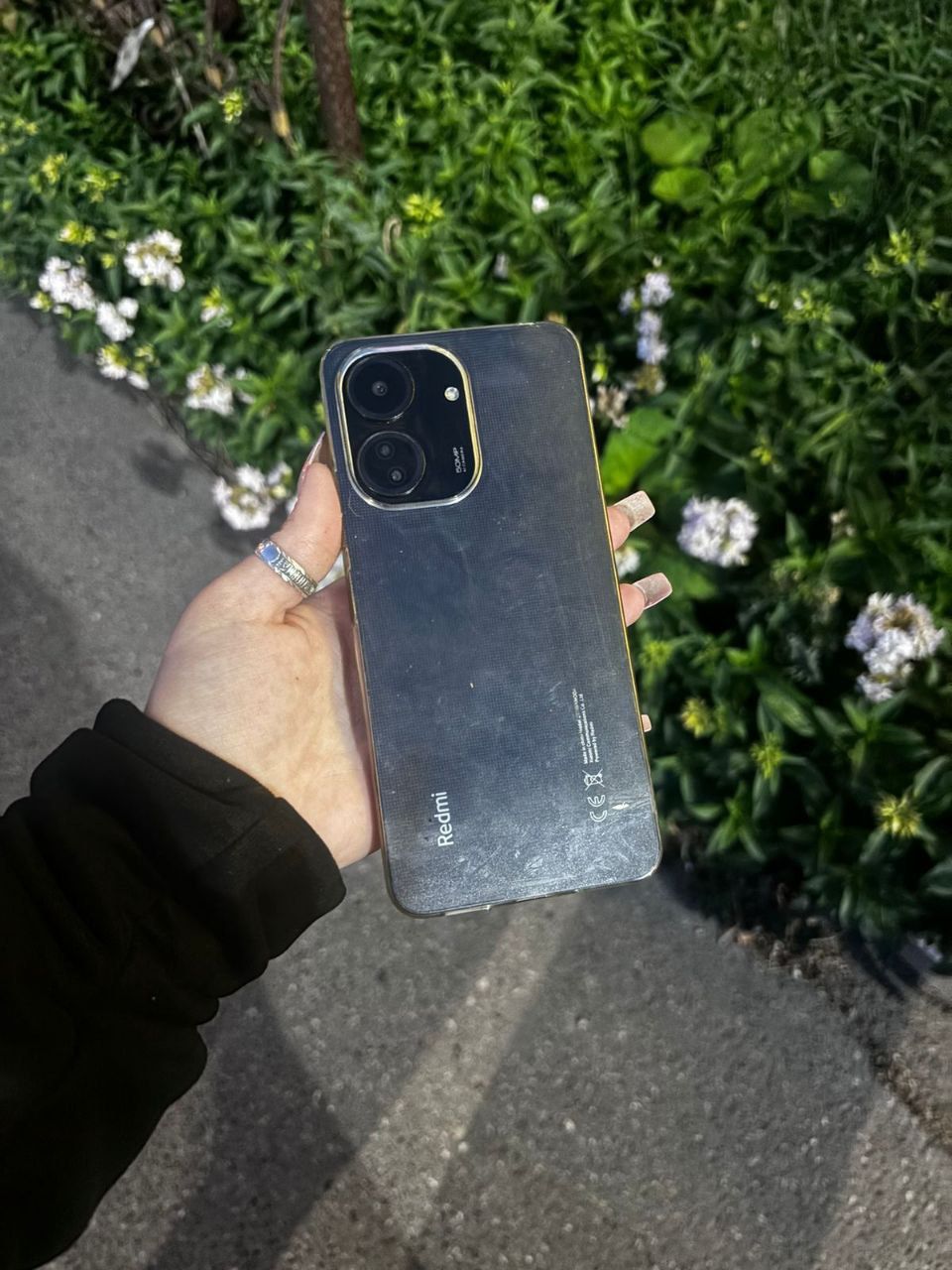 Продам Redmi 13c 256г