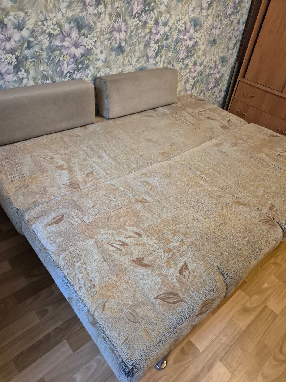 Диван-софа даром