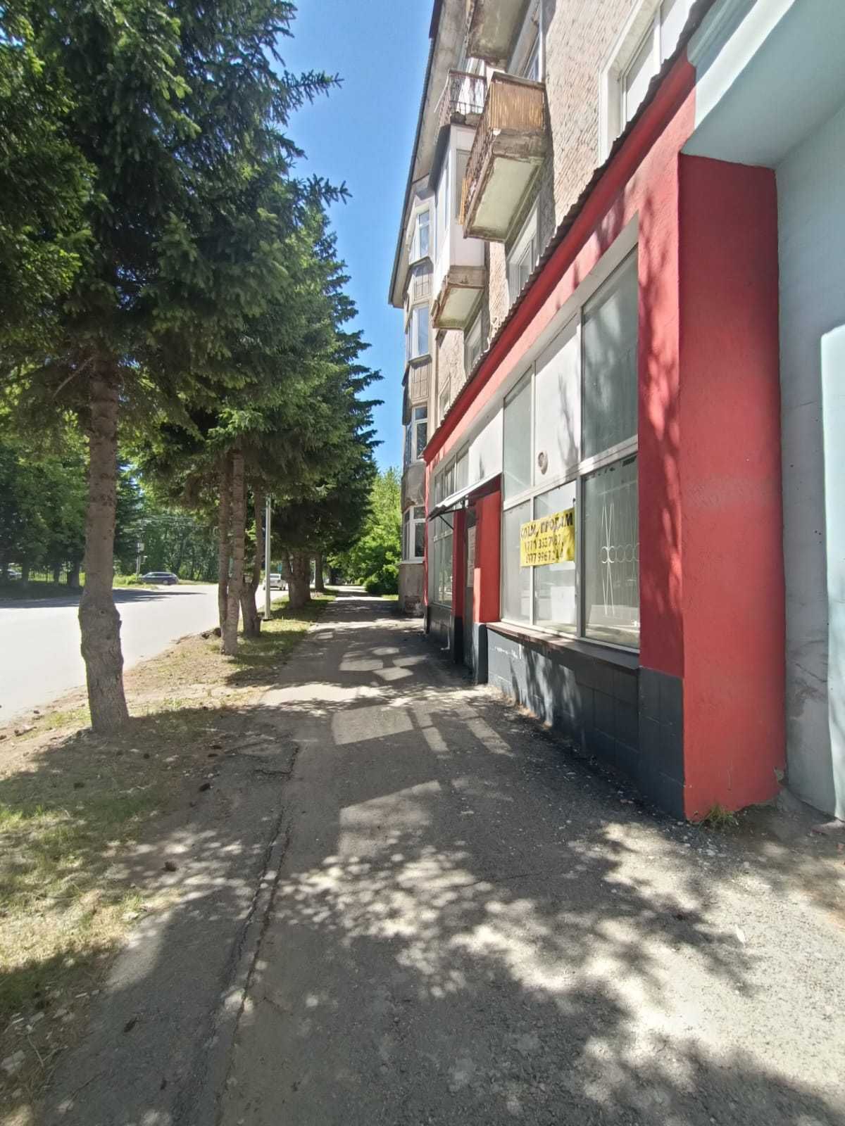Продам коммерческое помещение по ул Гагарина 4