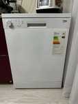Посудамойка Beko DFNOS31OW