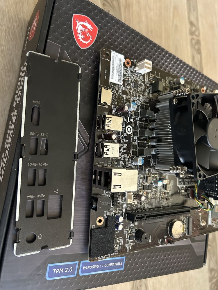 Материнская плата Lenovo