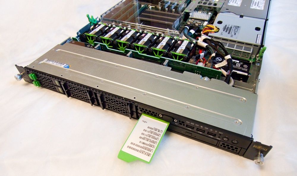 Сервер RX200 S6 4xSFF/2x Е5620/32Gb RAM/2x500 Gb HDD /RAID