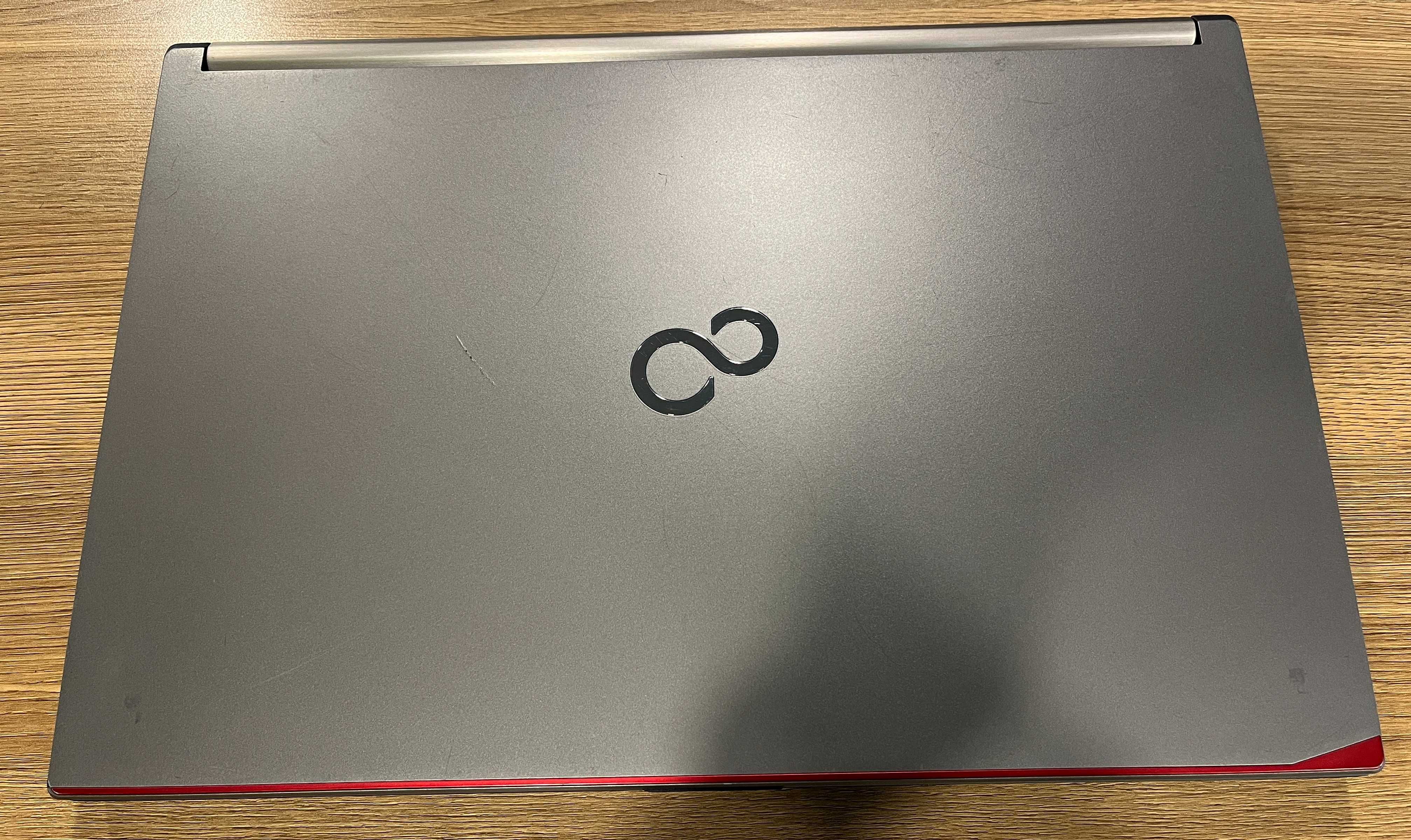 FUJITSU LIFEBOOK Celsius H760. Xeon E3-1505M v5. 24/256 GB 15,6 FHD