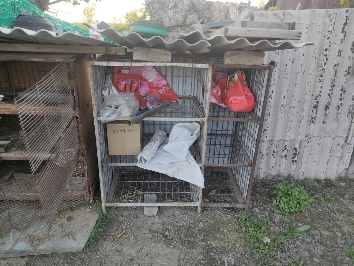 Продам клетки для кроликов