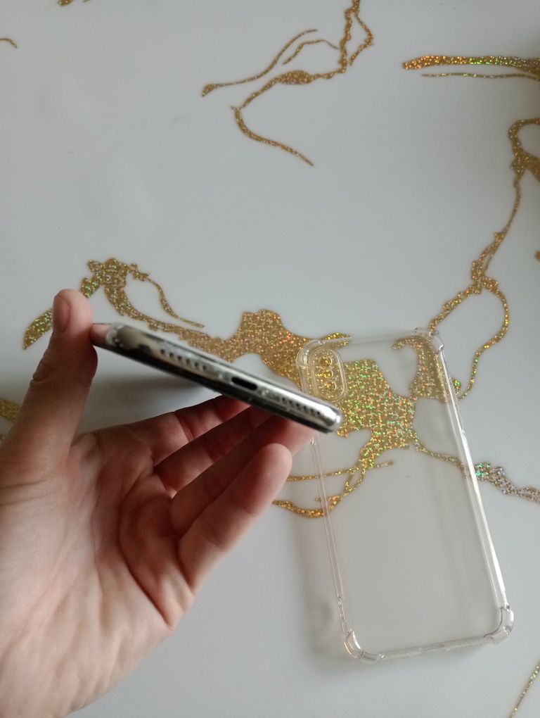 iPhone X 256 Gb продам