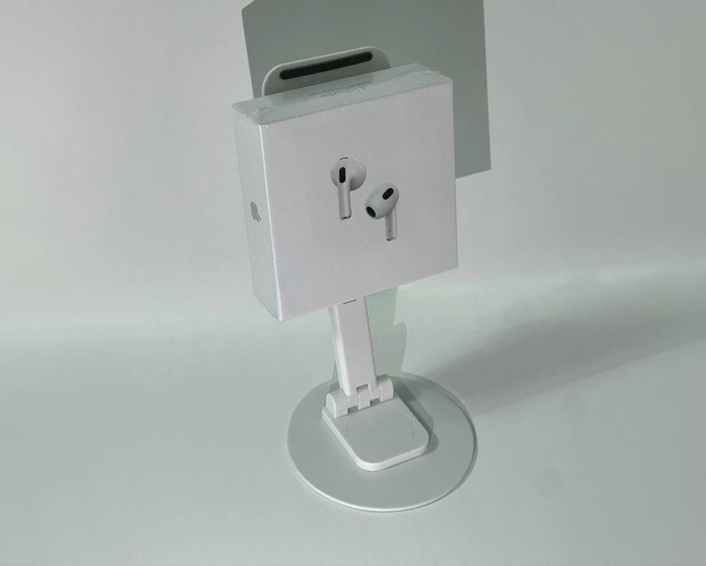AirPods 3 · Premium