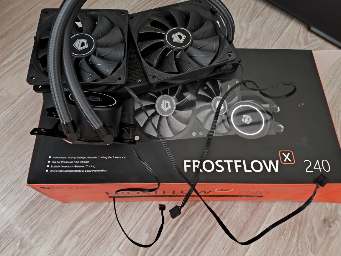Продам водянку (водяное охлаждения ID - Cooling FX240)