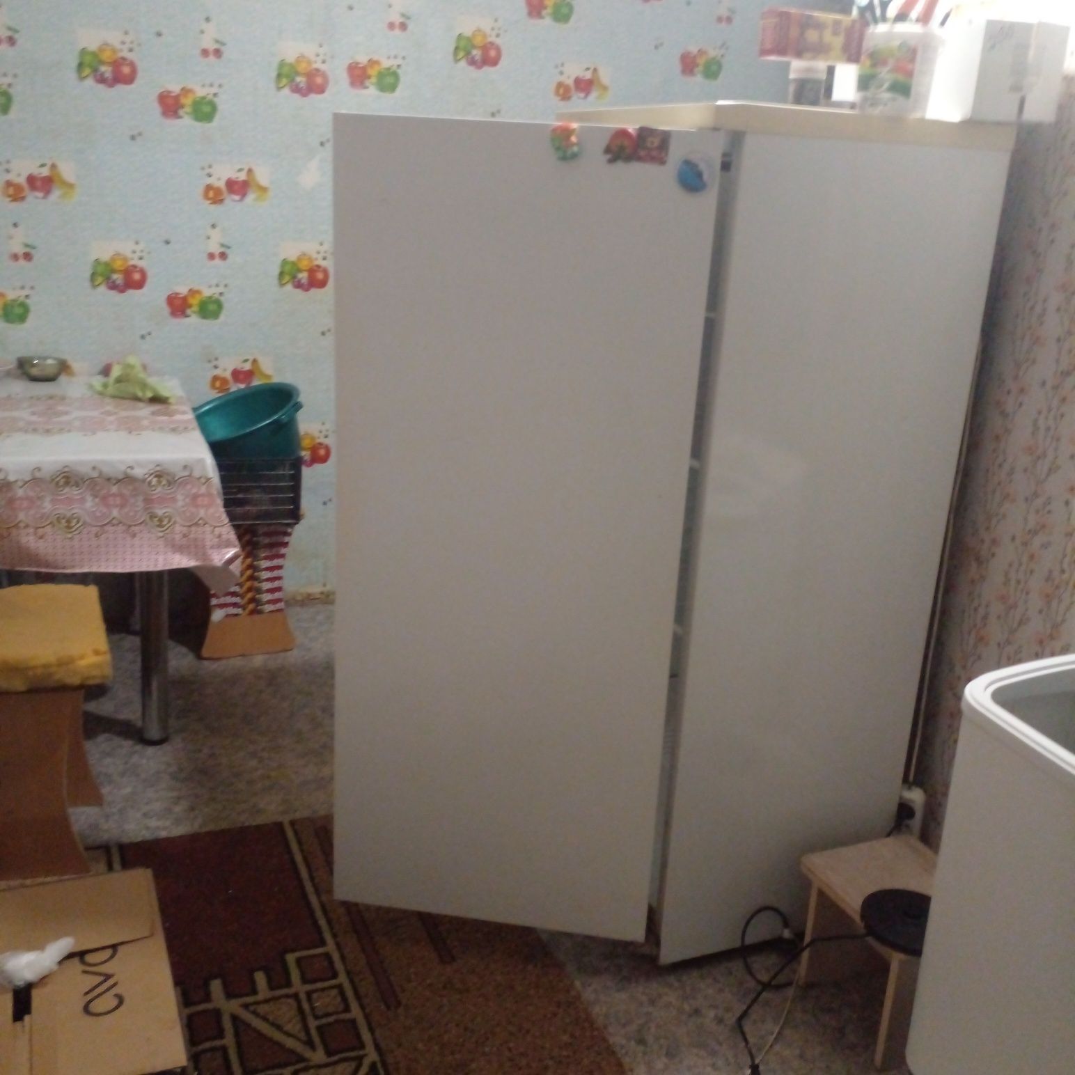 Продам холодильник  в рн прохладное