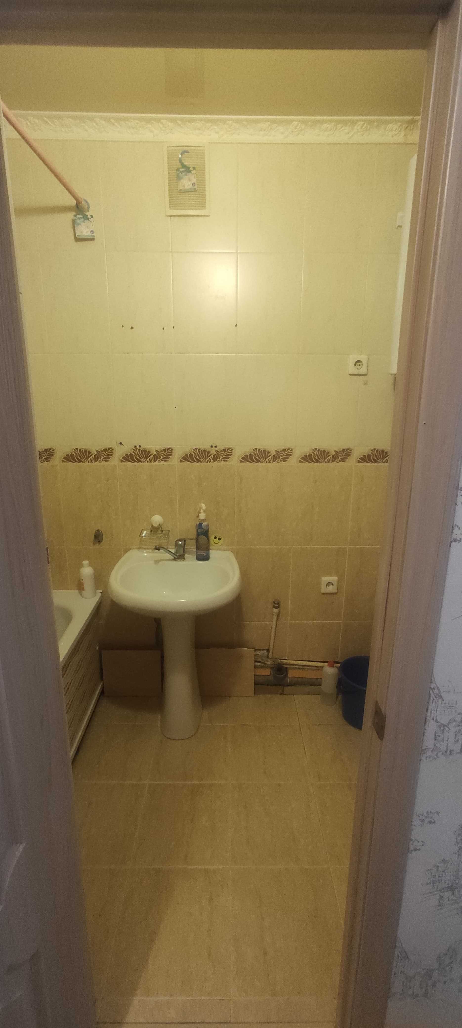Продам 1 комнатную квартиру. Жилянка