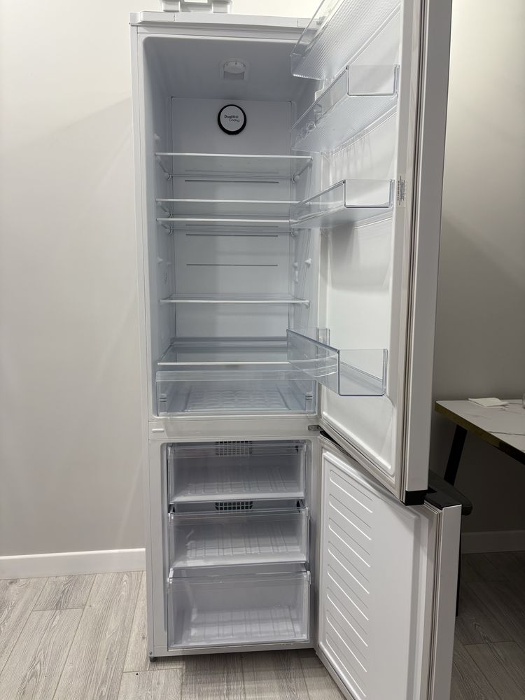 Холодильник Beko, 201/59,5, no frost