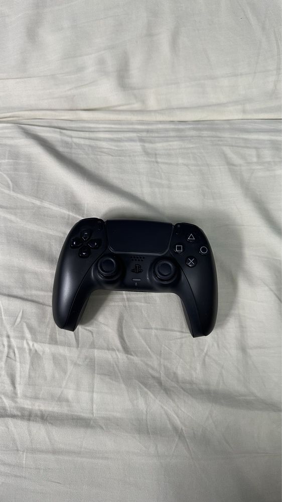 Playstation  5 в отличном  состоянии