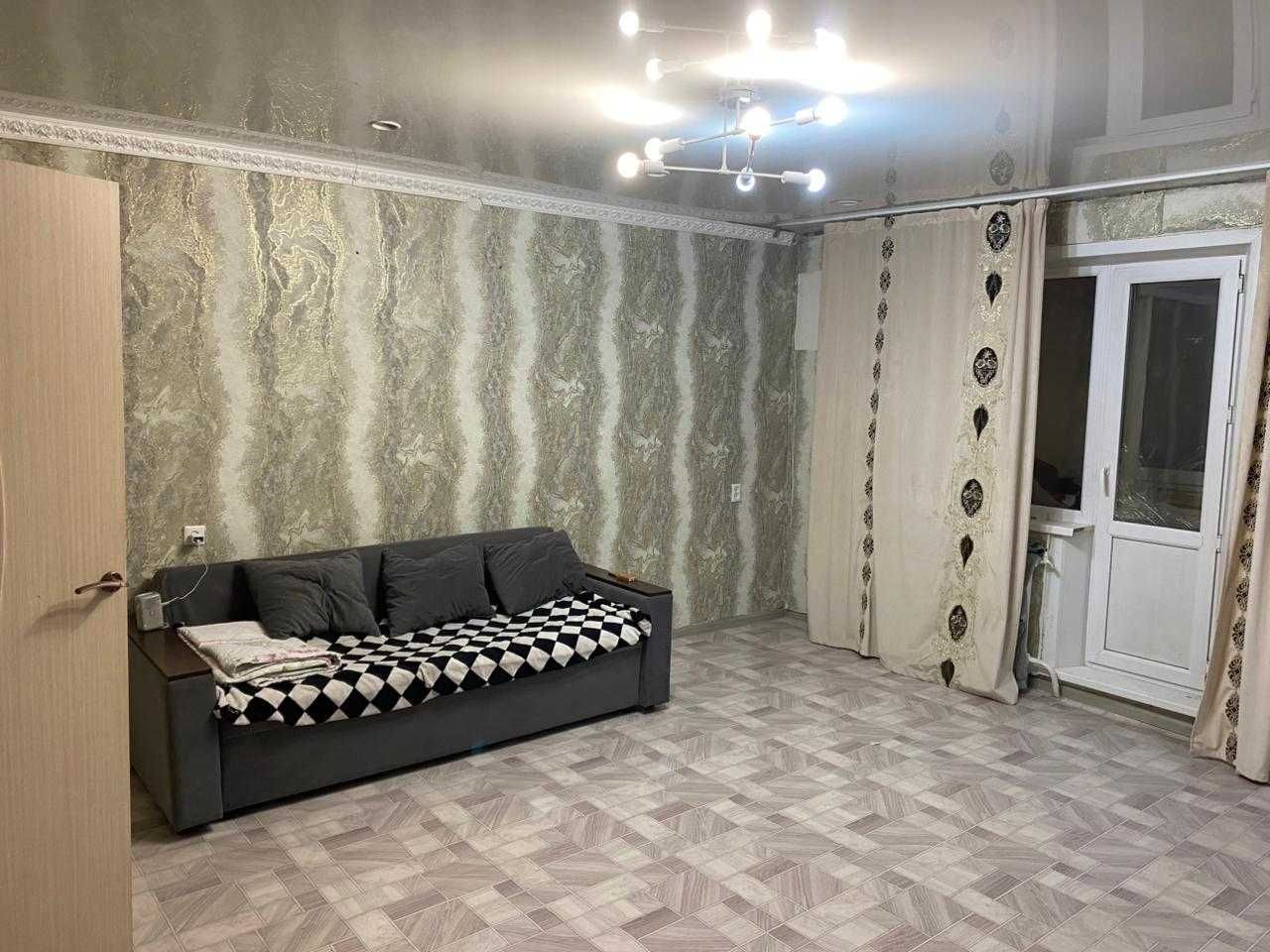 продам трёх комнатную квартиру