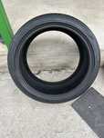Продам 295/35R21