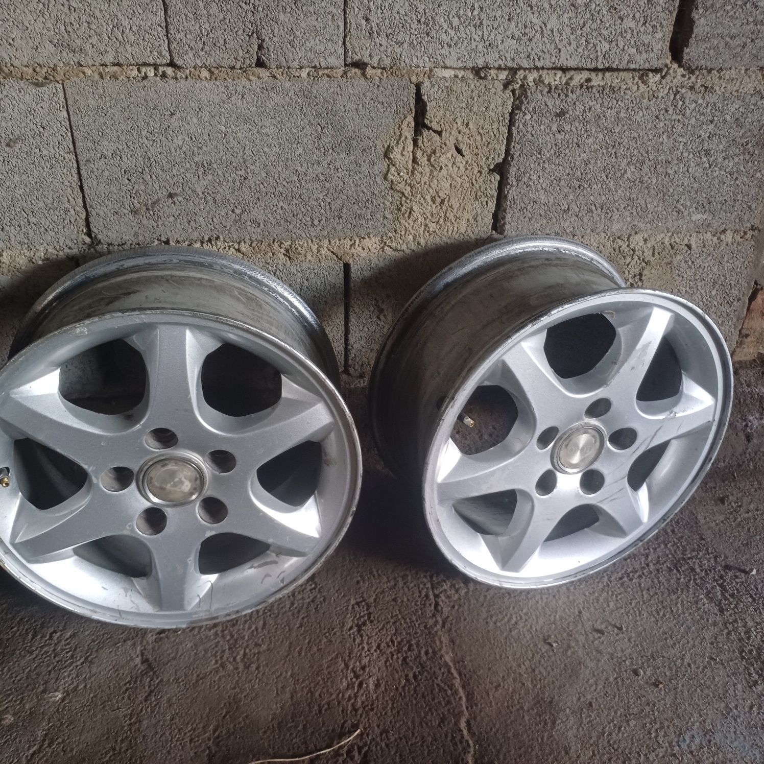 Комплект дисков R15. Toyota