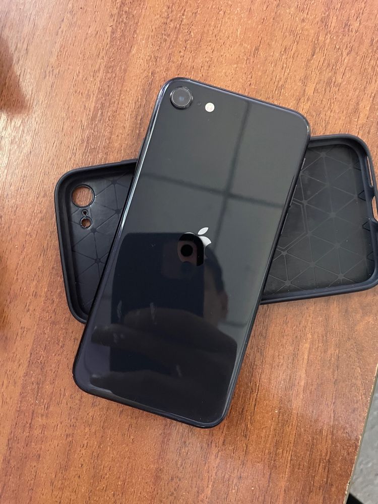 Iphone Se (2020) срочно