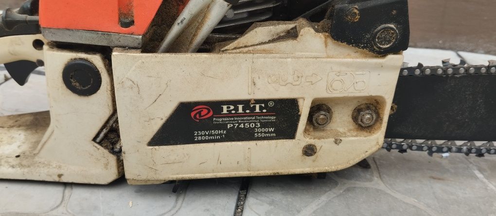 Бензопила фирмы Pit