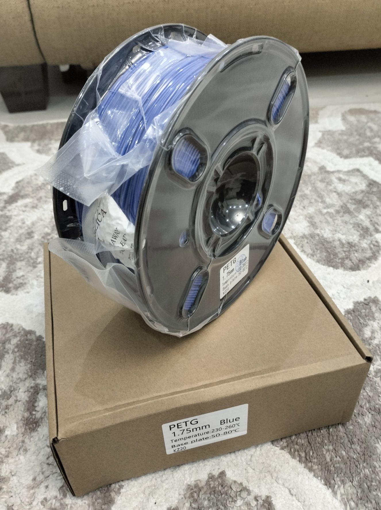 PETG пластик для 3D принтеров