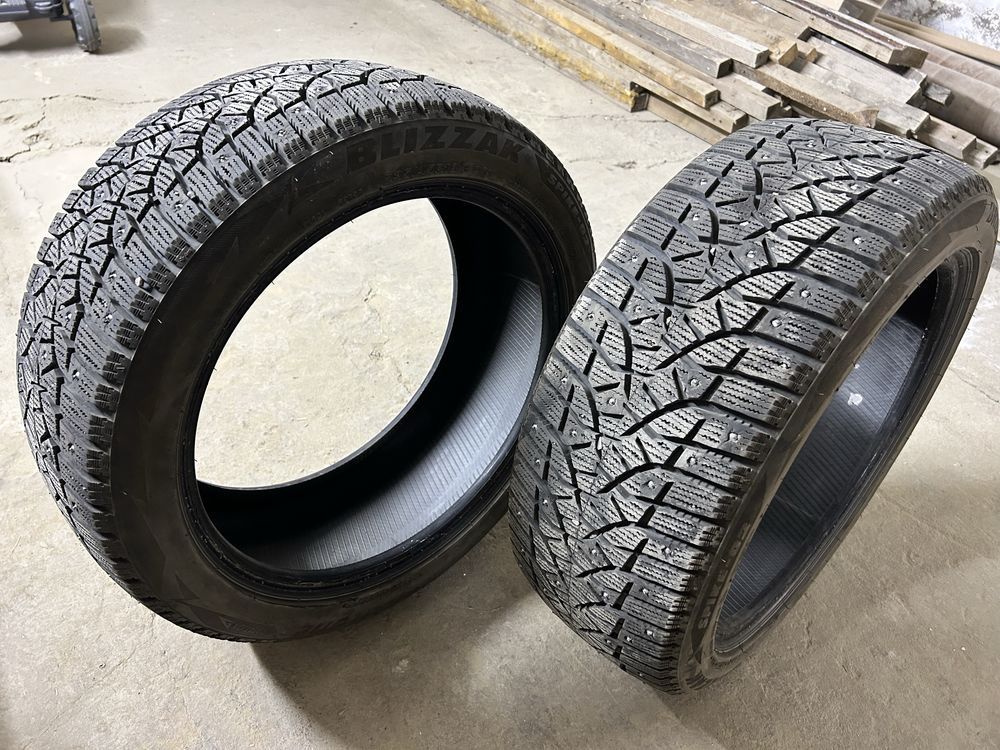 2 шины шипованные шины Bridgestone Blizzak Spike -02 размер 235/45R18