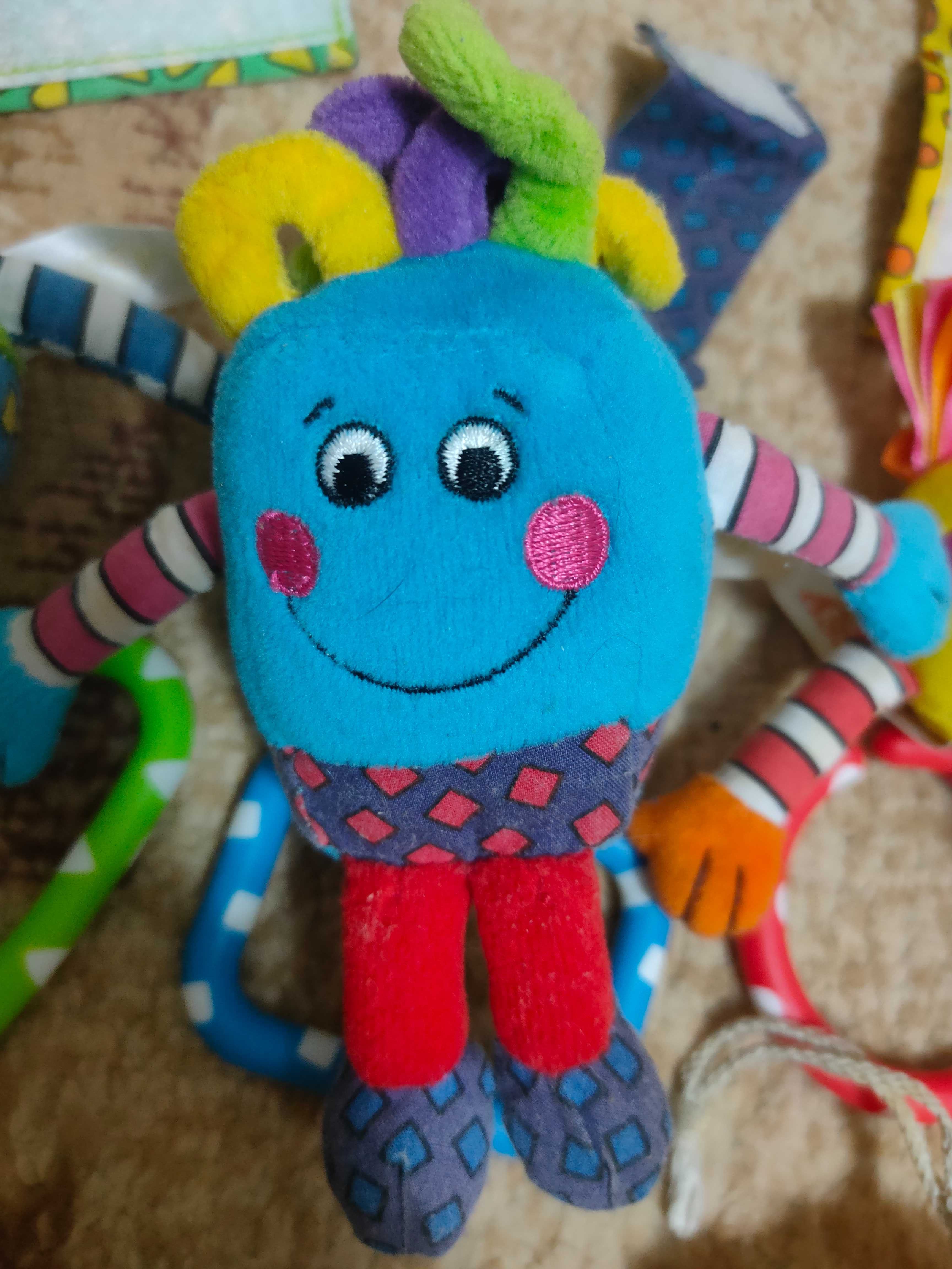 СРОЧНО Брендовые игрушки CHICCO с музыкой все что на фото 4000