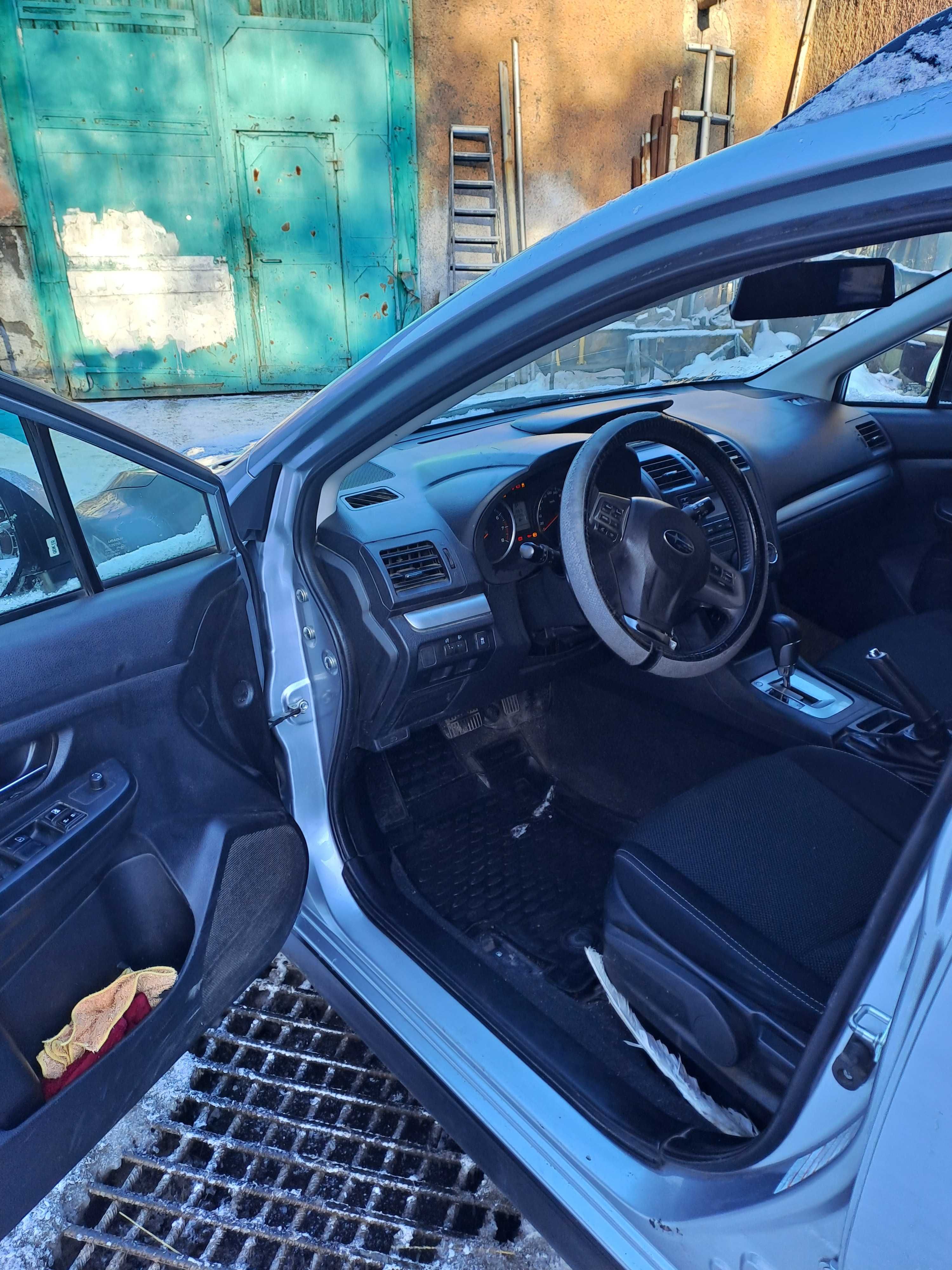 Продам автомобиль СУБАРУ ХV, 2015 года