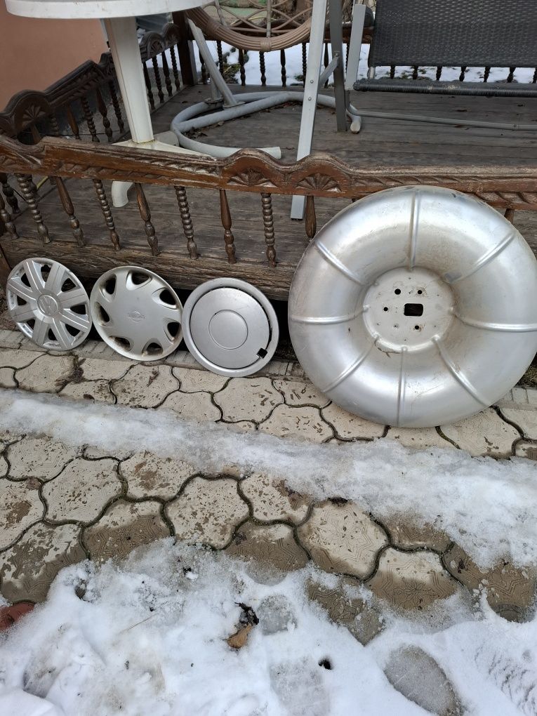 Колпаки в хорошем состоянии