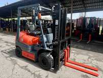 Вилочный погрузчик Toyota 6FG15 2004 г