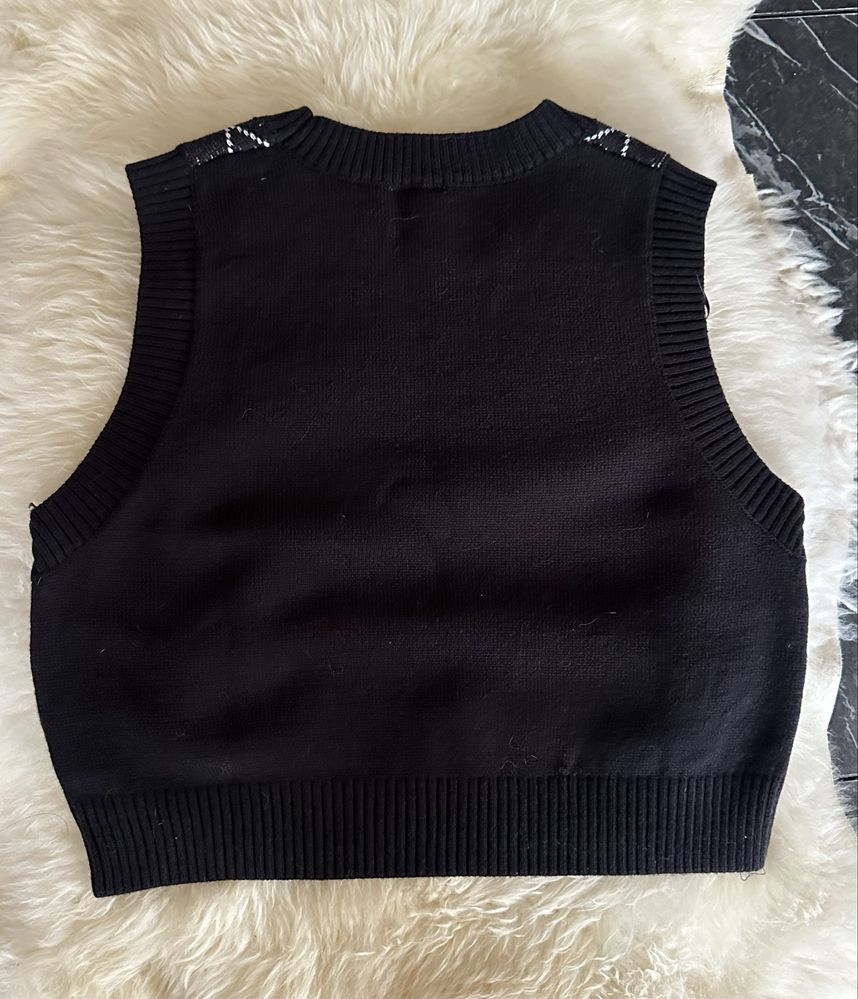 Свитер-жилет чёрный H&M