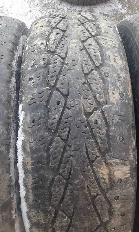 Шины 245/70 R17 - "Nokian Hakkapeliitta LT" (Россия).