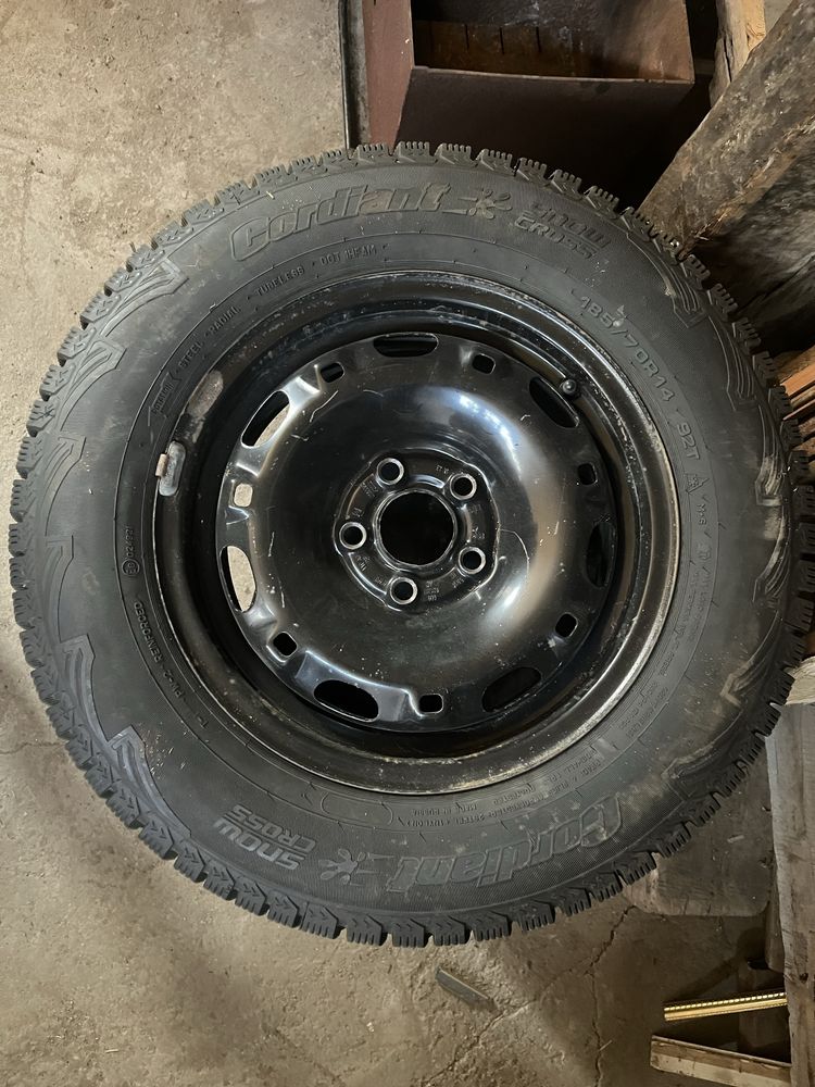 шины с дисками 14 185/70 зима продам