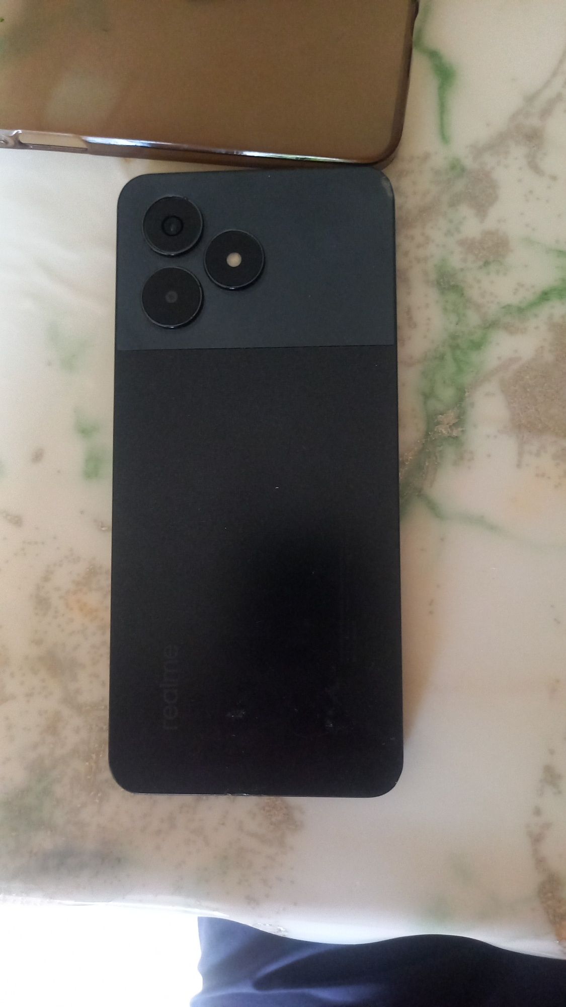 Realme C30 продаю