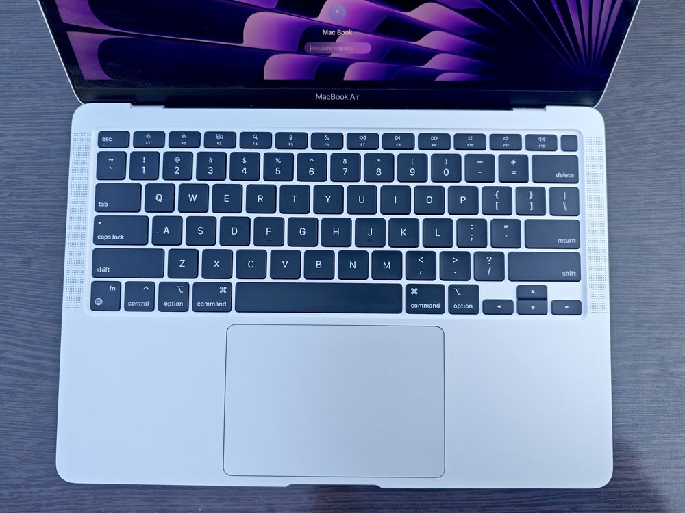 Macbook Air M1 13 дюймов МакБук на ARM 256gb 8gb озу