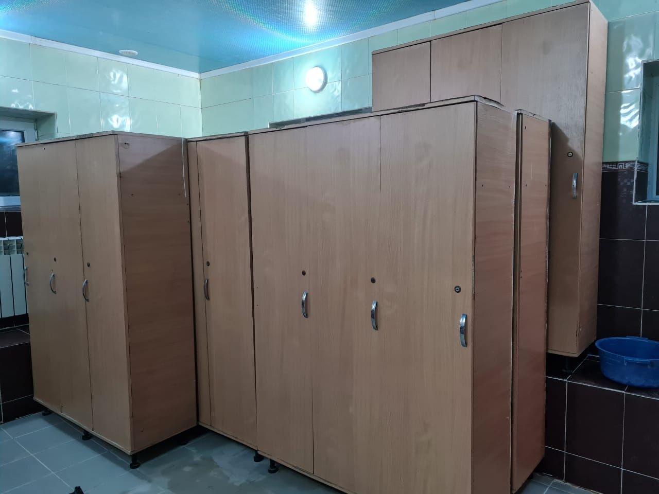 Продам шкафы,каждый шкаф 5000тг. Количестве 20шт.