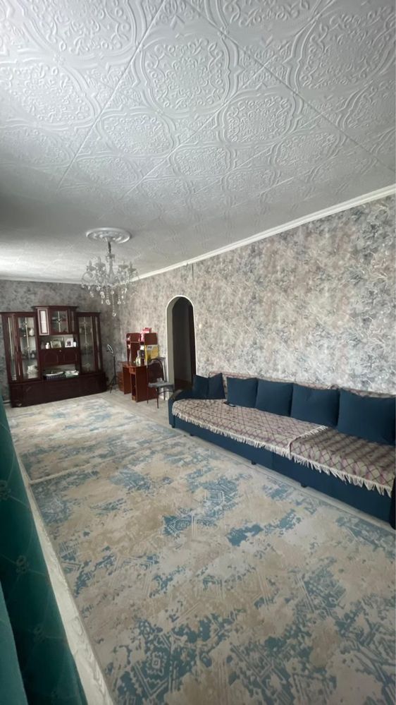 Продаю дом в село Каражар