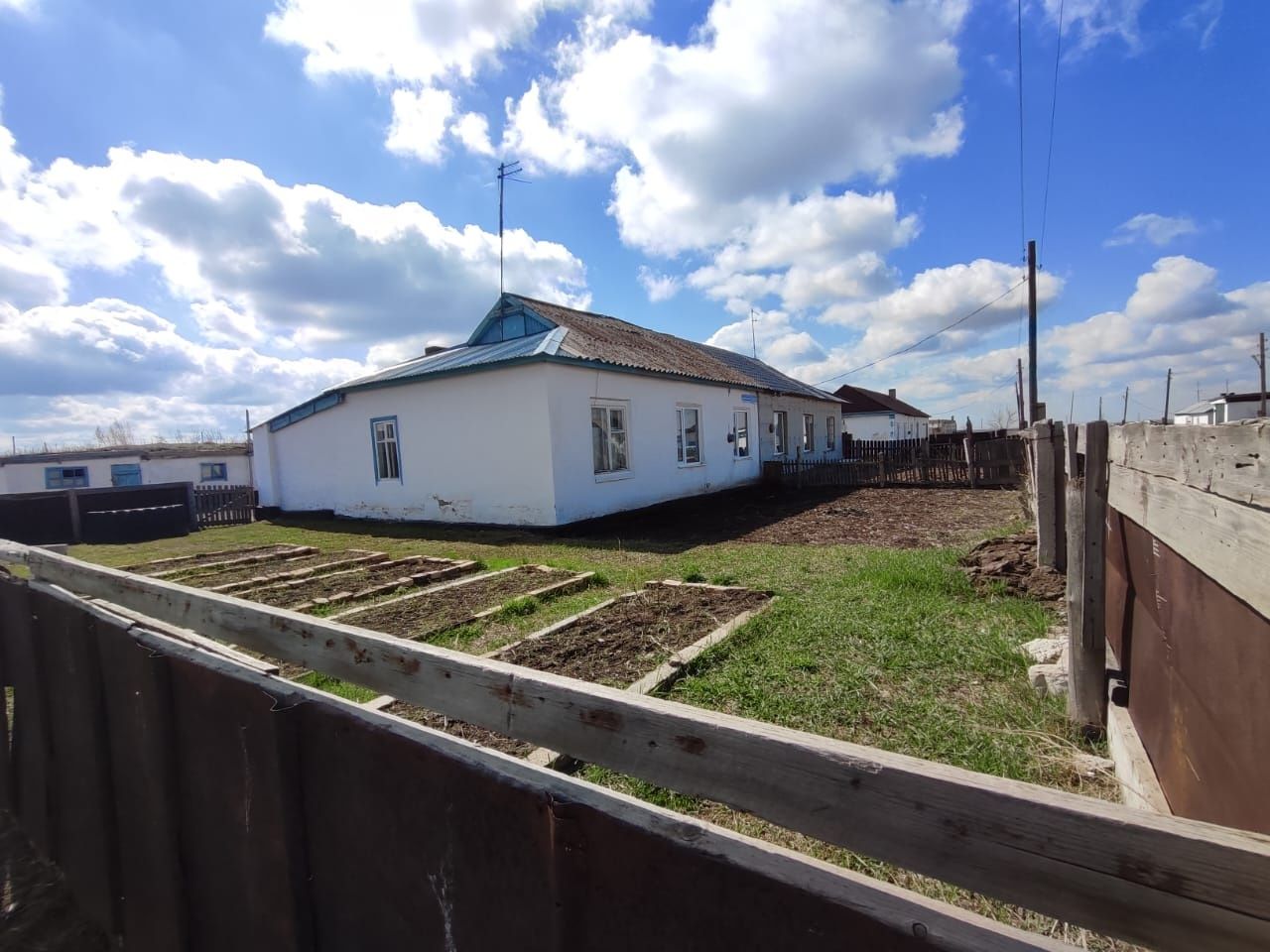 Продам дом в с. Каракудук