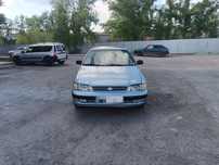 Автомобиль Toyota Carina E