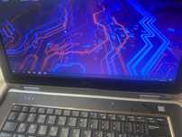 Продаю ноутбук dell с мышкой defender