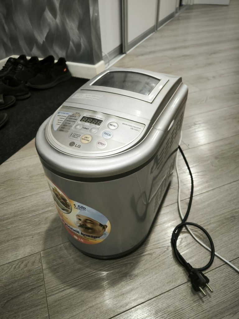 Хлебопечка LG...