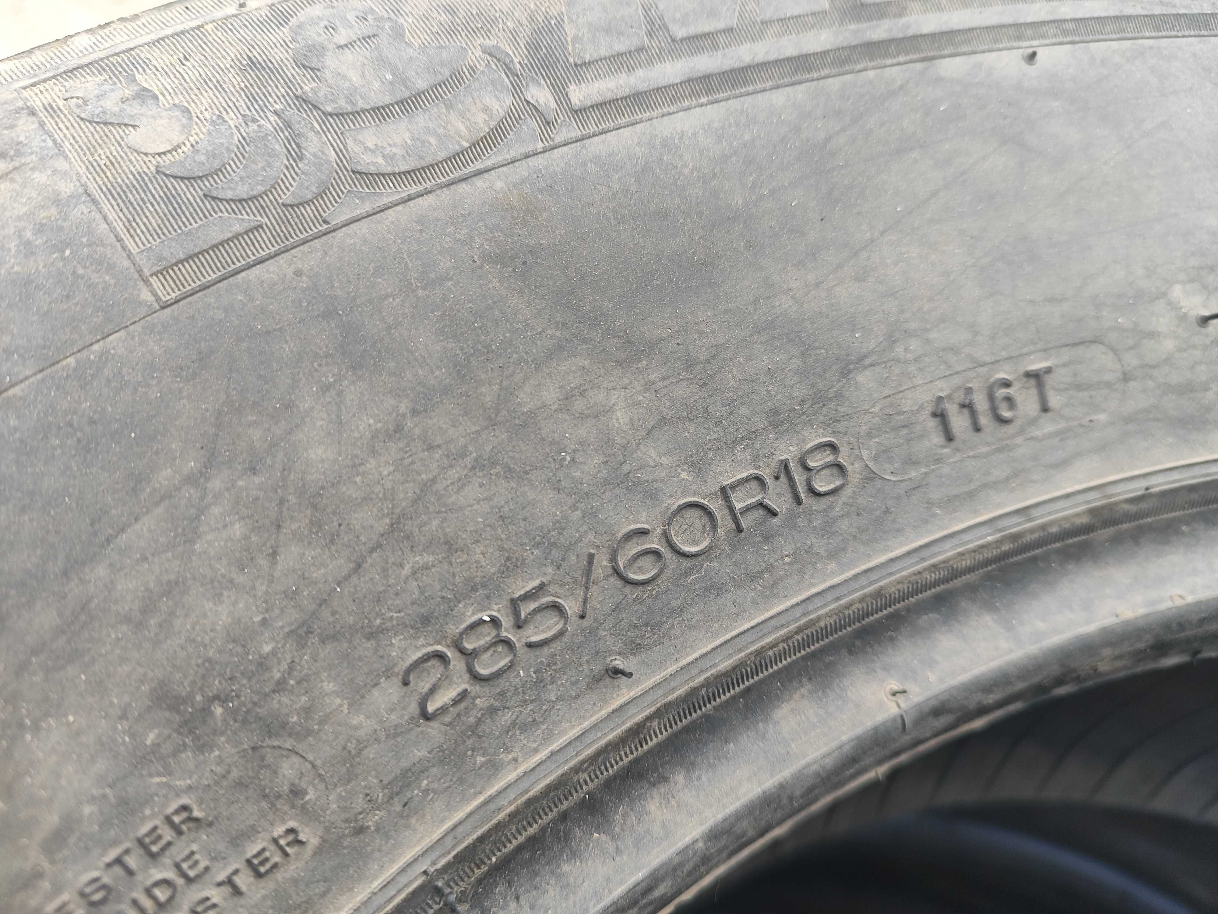 Продам шины зима 285/60 R18