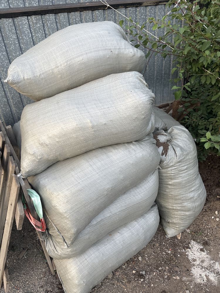 Продам перегной мешками
